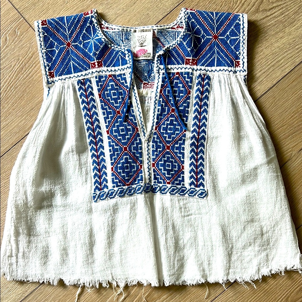 New JM Drygoods Embroidered Crop Top